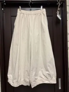 お値下げしました！samansamos2 裾切替ギャザーワイドパンツ キナリ