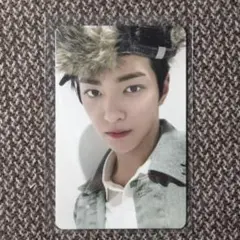 CORTIS ゴンホ 1st yizhiyu yzy ラキドロ トレカ D