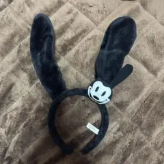 オズワルド ウサギ耳カチューシャ