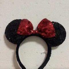 ミッキー耳カチューシャ 黒と赤のスパンコール