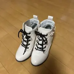 Item thumbnail for item 0af0fa05-de1c-48d5-8367-85e3eec35a86