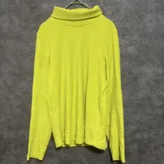 UNIQLO タートルネックニット ネオンイエロー 軽量 防寒 シンプル 着回し