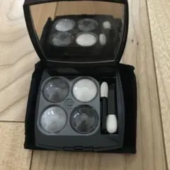 【新品未使用】シャネル　アイシャドウ　93 SMOKY EYES