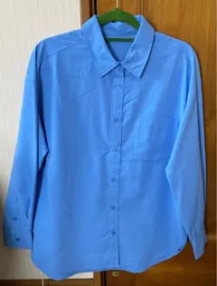 青 長袖 シャツ レディース　GU Sサイズ　即購入⭕