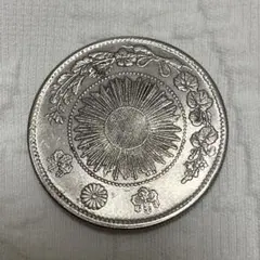 X4 まとめて　1円銀貨　7枚セット　日本古錢 一圓銀貨　　激安　金貨 X4 まとめて 銀貨 7枚セット 日本古錢 一圓銀貨 コイン 激安 金貨