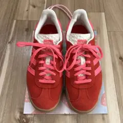 adidas GAZELLE レッド ピンク スニーカー