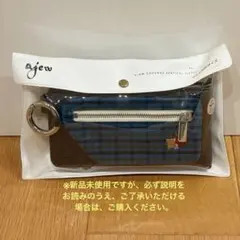 【正規品】【新品未使用だが傷あり】familiar×ajew マルチケースM