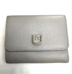 FURLA 3つ折り財布　グレー