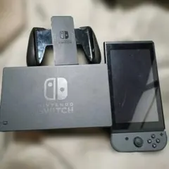 Nintendo Switch 本体 ブラック ジョイコン付き - メルカリ