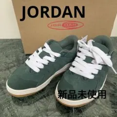 NIKE JORDAN スニーカー 新品未使用のサムネイル