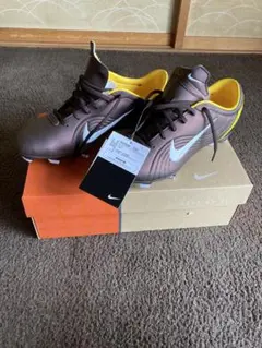 NIKE TOTAL90 LASER ELITE FG WC 27cm - メルカリ