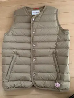 Item thumbnail for item 714e869d-80f7-43f1-813c-57a1e1851a28