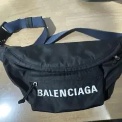 B*中様 BALENCIAGA ブラック ボディバッグ バレンシアガ(BALENCIAGA)|ボディバッグ エクスプローラー ベルト