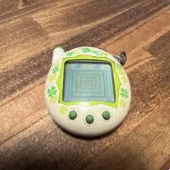 ジャンク品　たまごっち　2004年版