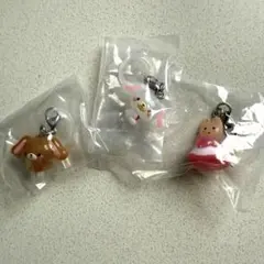 めじるしアクセサリー サンリオ マロンクリーム しろうさ くろうさ