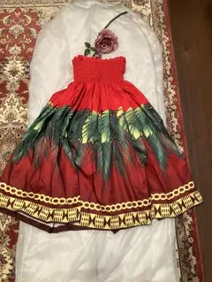 新品　フラダンススカートのサムネイル