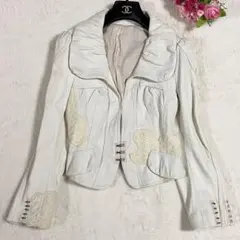 Item thumbnail for item a54b0c35-10bf-4a59-b989-8f59e160a47e