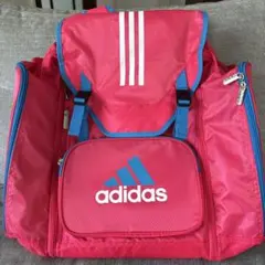 林間学校　adidas ピンクリュック