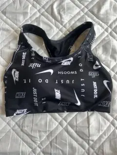 NIKE DRI-FIT ブラック スポーツブラ