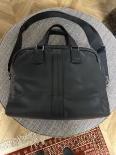 2025年最新】Tod's カラー：ブラック系 ビジネスバッグの人気