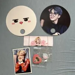 BTS ジミン　グッズ　スローガン　缶バッチ　うちわ