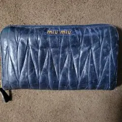 MIU MIU 長財布のサムネイル