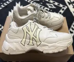 MLB スニーカー　23.5㎝