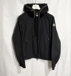 ［新品同様］モンクレール　ナイロンパーカー　ナイロンジャケット　ブラック　2