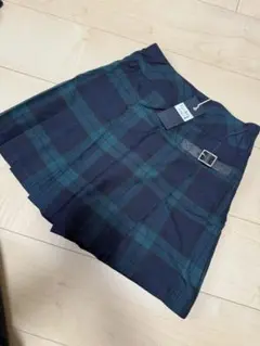 新品　イーストボーイ　チェック柄ベルト付きフレアパンツ140cm