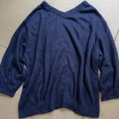 ネイビー Vネック 長袖ニット