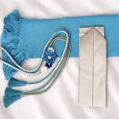 一蔵　帯締め　帯揚げ、重ね襟　着物装飾3点　成人式　振袖　ターコイズブルー　金