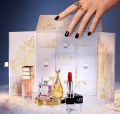 2025年最新】モンテーニュコフレの人気アイテム - メルカリ