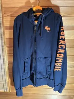 Abercrombie ブラックフルジップパーカー