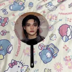 2026年最新】straykids ヒョンジン うちわの人気アイテム - メルカリ