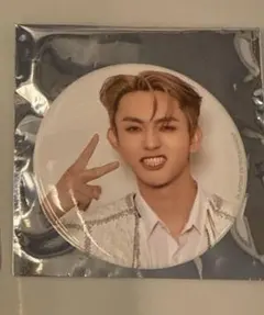 INI XQUARE MASTERPIECE 田島将吾 缶バッジ