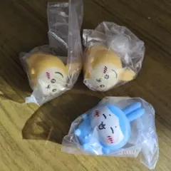 ちいかわ　ソフビフィギュア4　うさぎなハチワレ、うさぎ×2