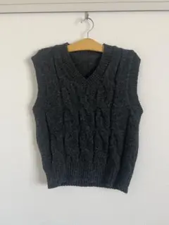 EGGKA ノースリーブニットベスト