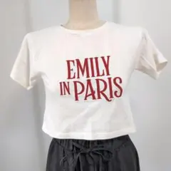 Heather EMILY IN PARIS　 ロゴ刺繍 Tシャツ 白　フリーのサムネイル