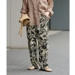 ジャーナルスタンダード レリューム ボタニカルプリントパンツ