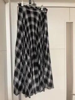 チェック柄プリーツロングスカートのサムネイル