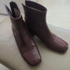 Item thumbnail for item 8a43f600-c182-42e5-9b01-75934152b243