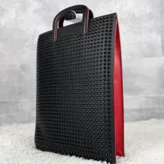 美品 クリスチャンルブタン レザー トリックトラック トートバッグ ブラックのサムネイル
