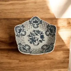 Blue Danube レース模様 角型皿　ブルーダニューブ