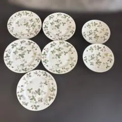 WEDGWOOD Wild Strawberry 皿 7枚セットのサムネイル