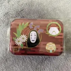 千と千尋の神隠し金属製小型缶 ジブリ