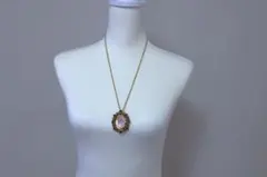 ヴィンテージ風オーバル型ペンダントネックレス