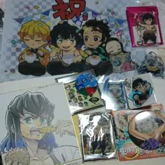 鬼滅の刃 嘴平伊之助 セット 鬼滅ノ刃 カフェ アクリルスタンド 缶バッジ 色紙