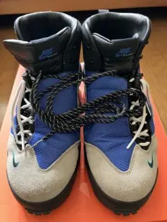 sacai × NIKE magmascape 30cm