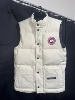 カナダグース　ダウンベスト ホワイト1回着用のみ