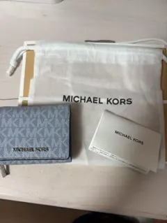 マイケルコース　MICHAEL KORS 三折り　財布　ミニ　値下げ不可